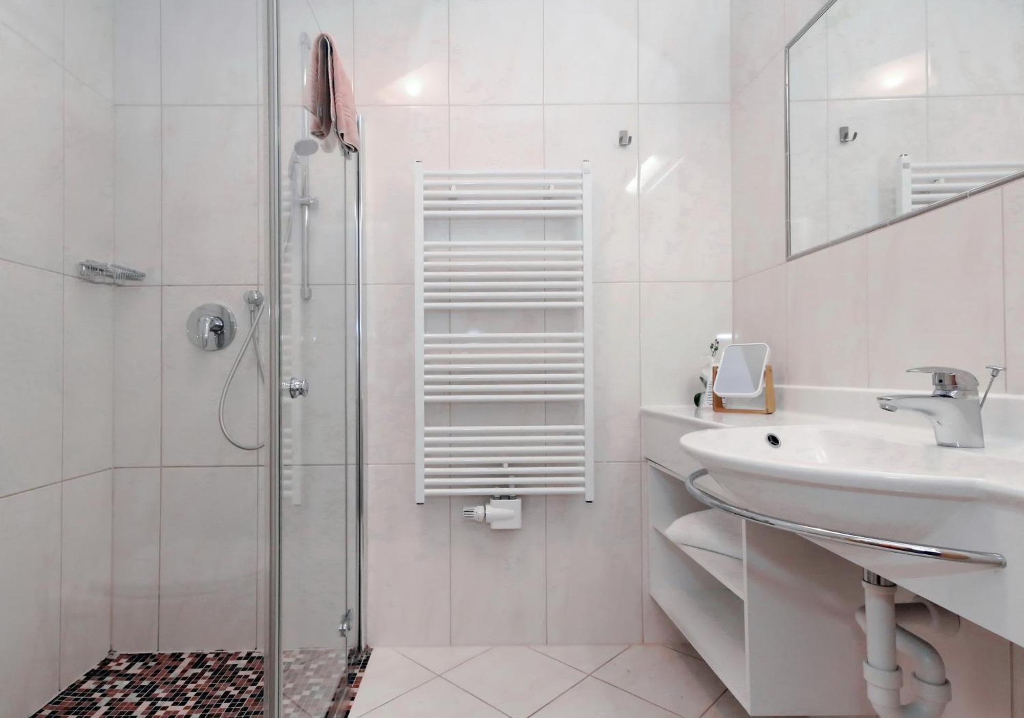 Gasthof Hotel Schermer Bad Haering Bagian luar foto